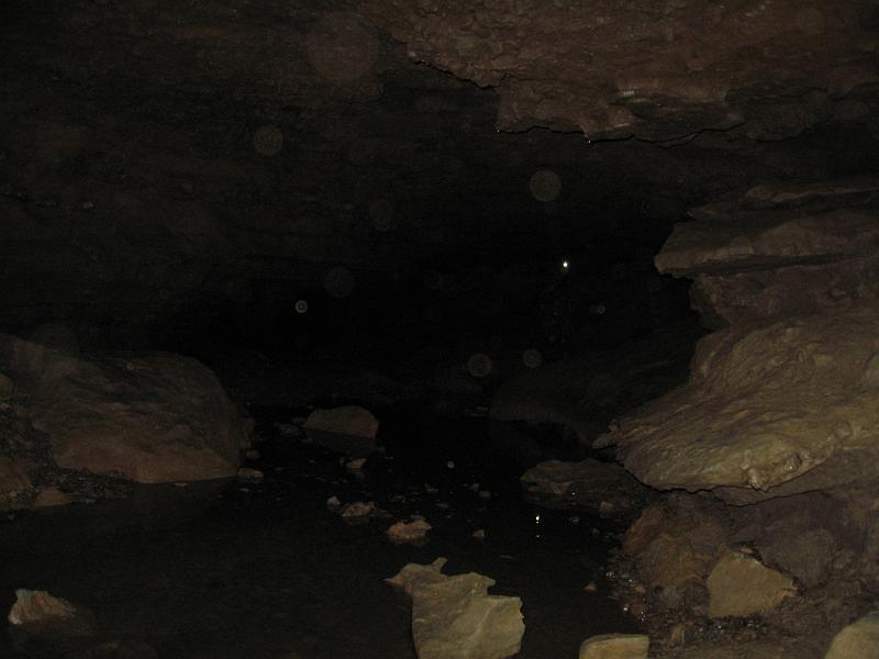 Clarksville Cave 2 025.jpg